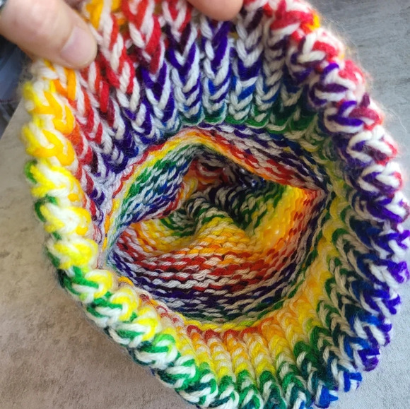 Vintage Rainbow Knit Beanie - Picture 3 of 7